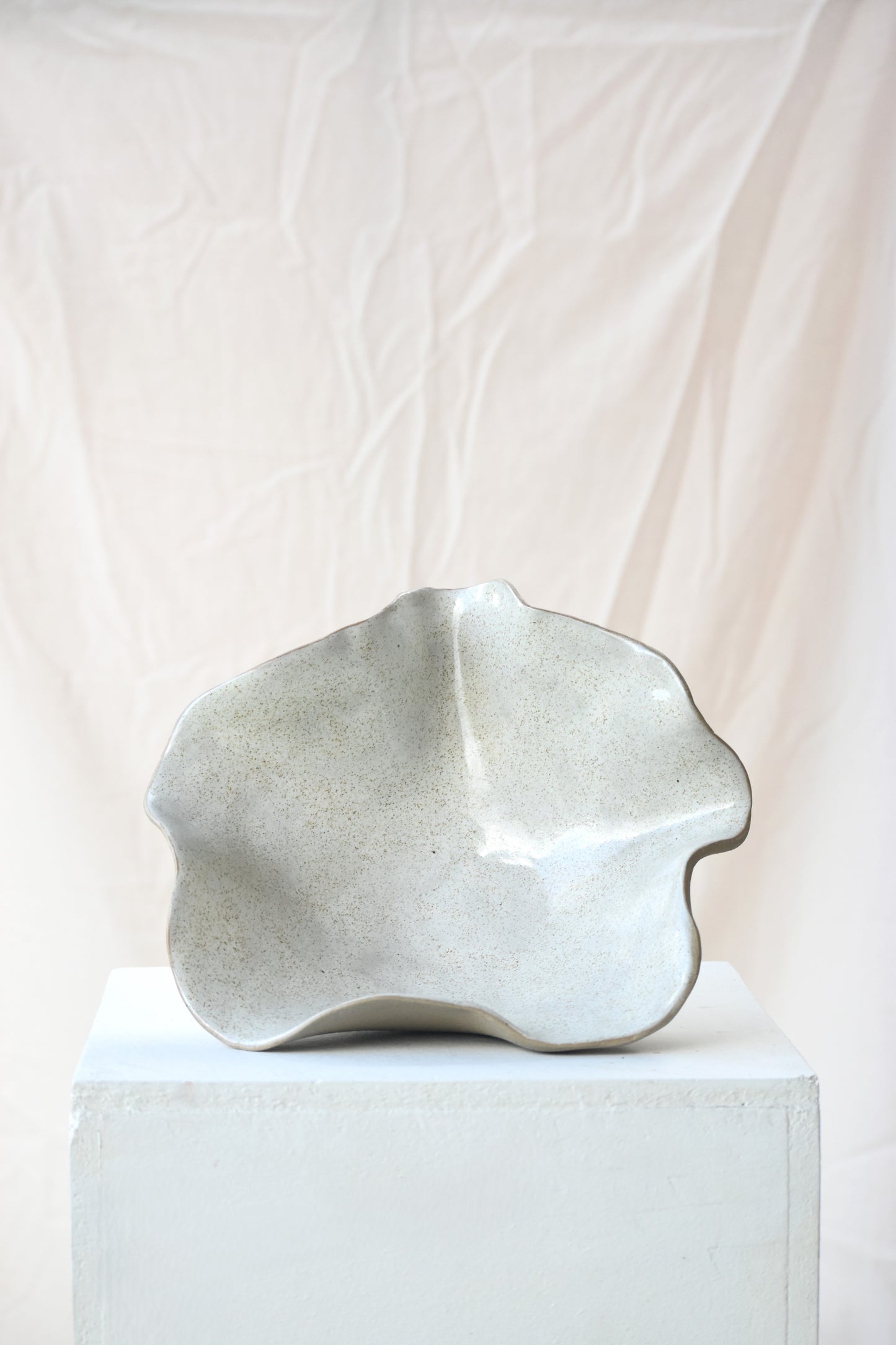 Wave bowl speckle