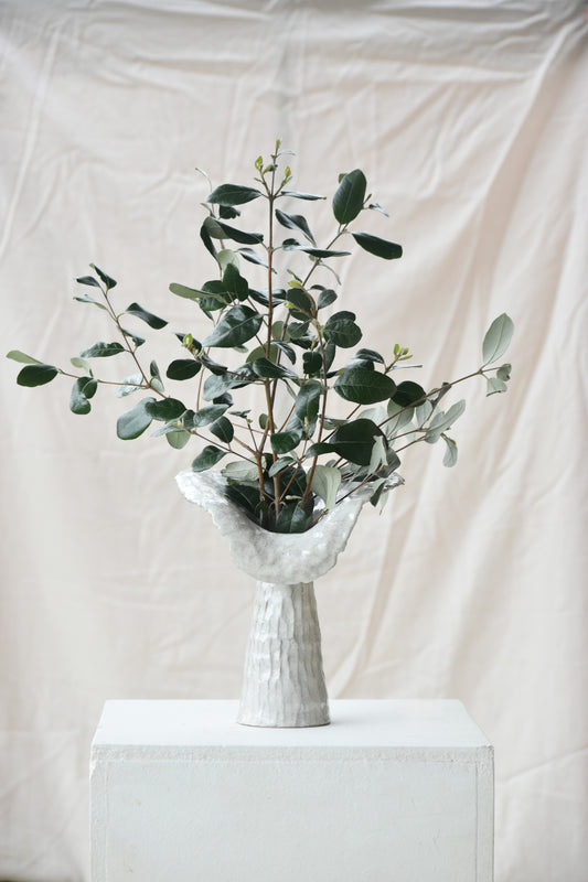 Lily Vase White