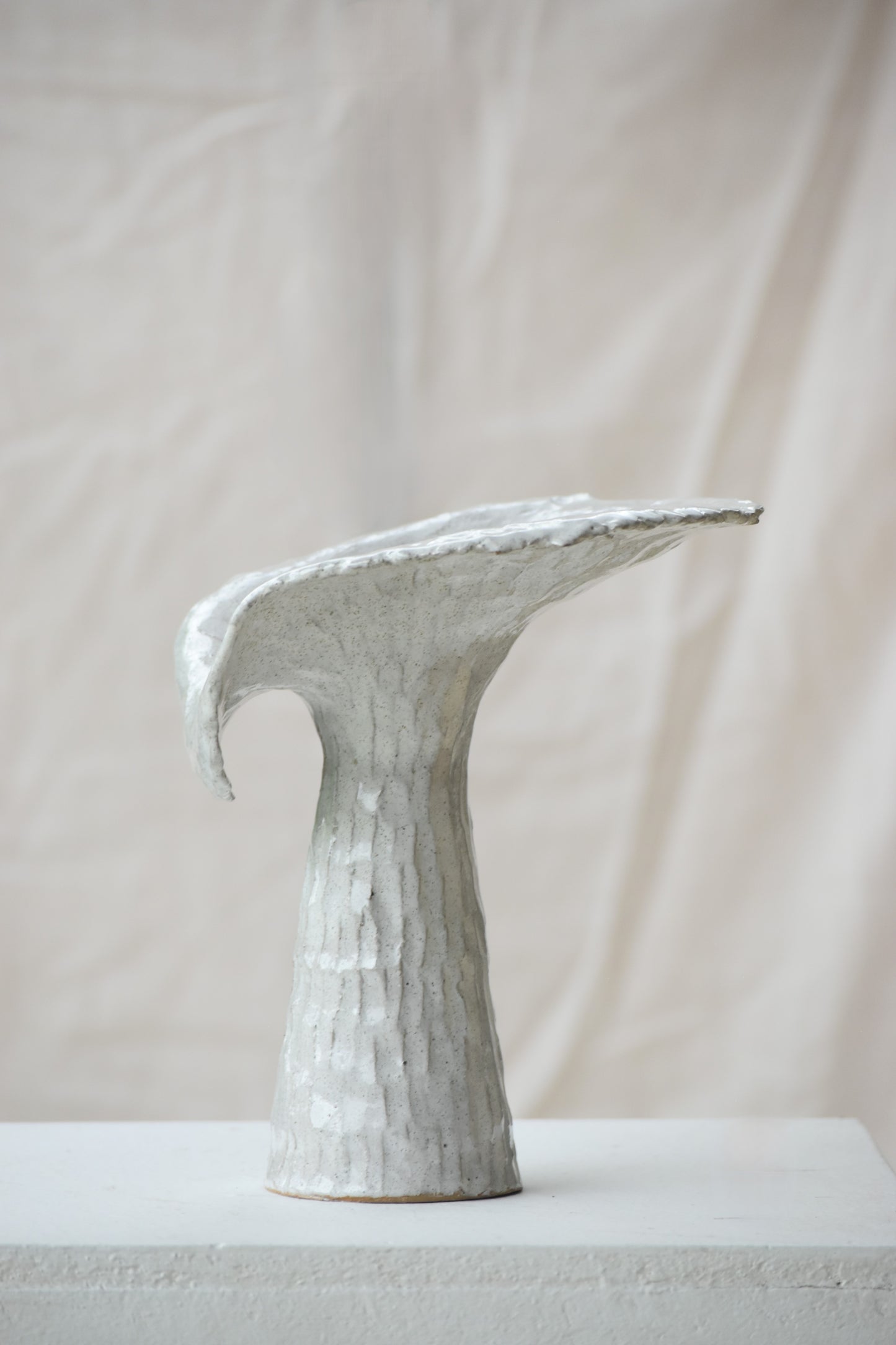 Lily Vase White