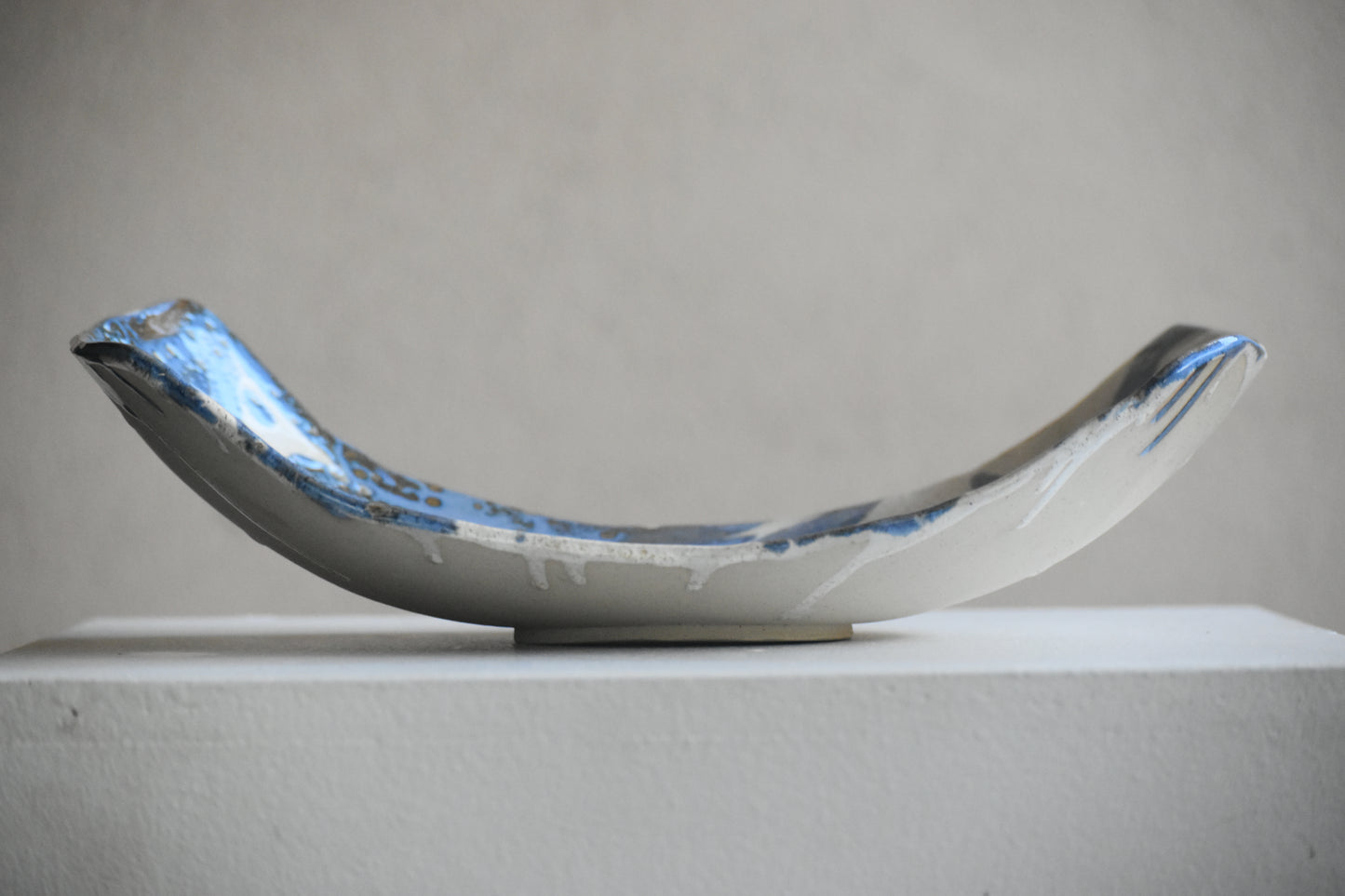 More than a bowl - White and blue