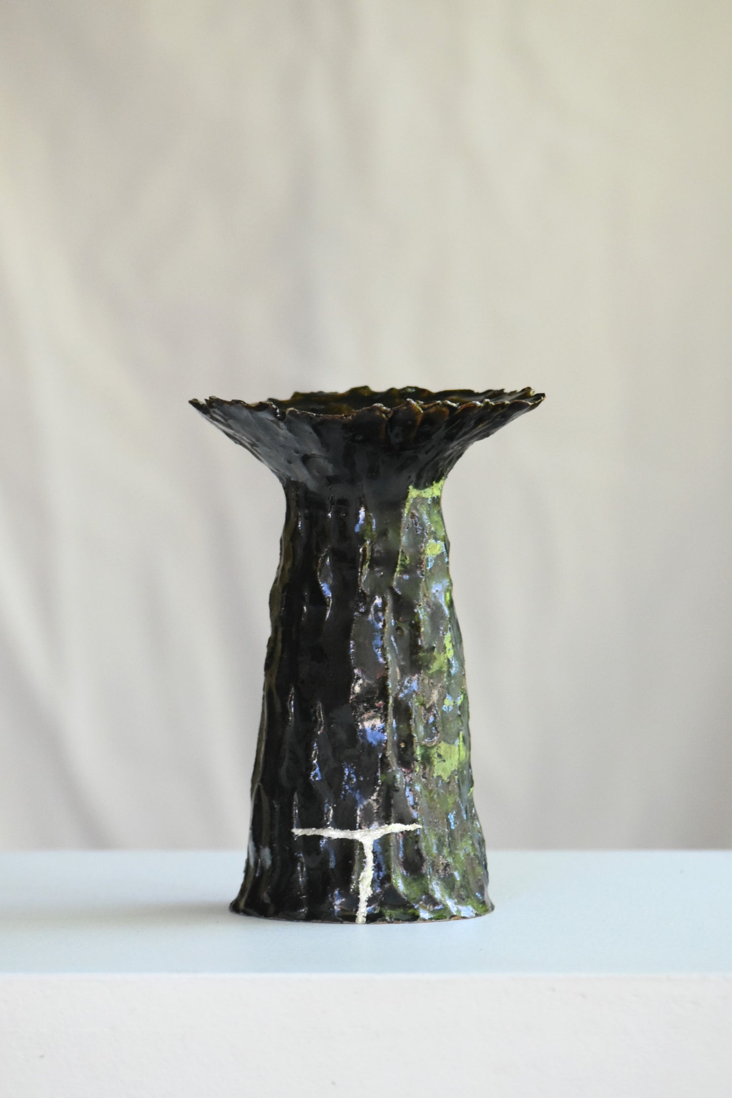 Wide Neck with Silver Kintsugi